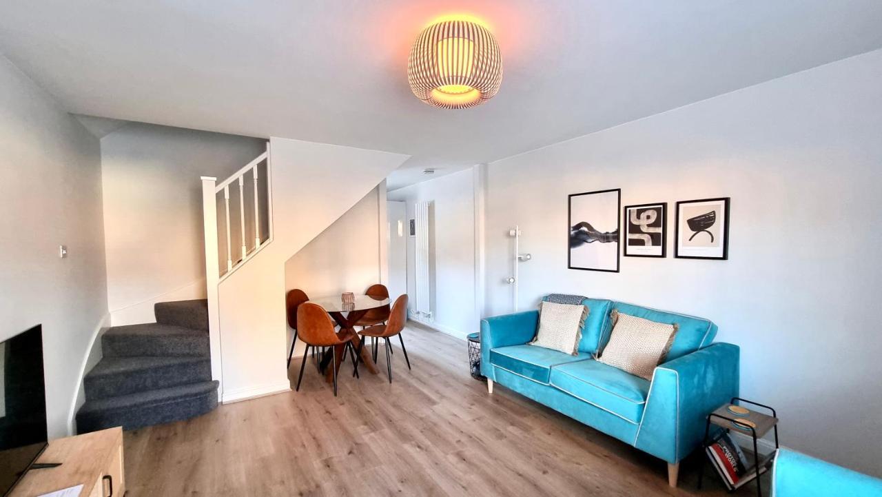 קארדיף Quay House By Switchback Stays With Free Parking מראה חיצוני תמונה