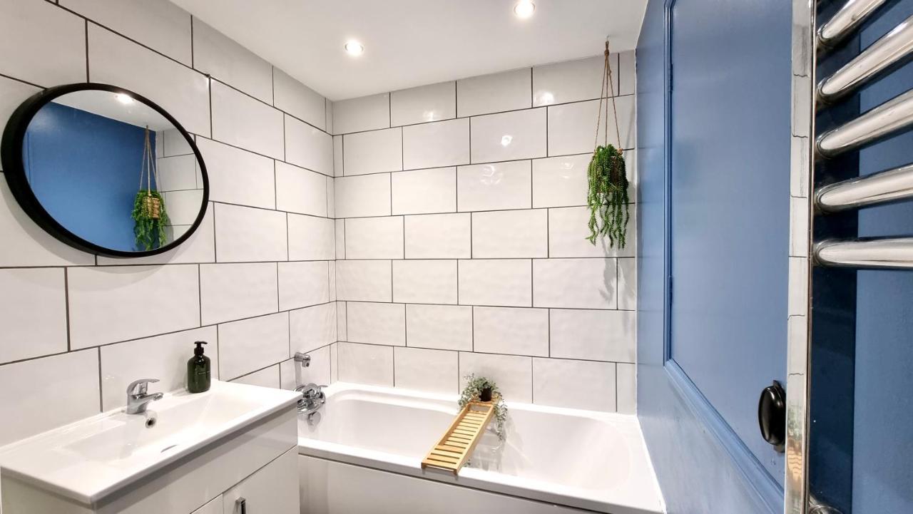 קארדיף Quay House By Switchback Stays With Free Parking מראה חיצוני תמונה