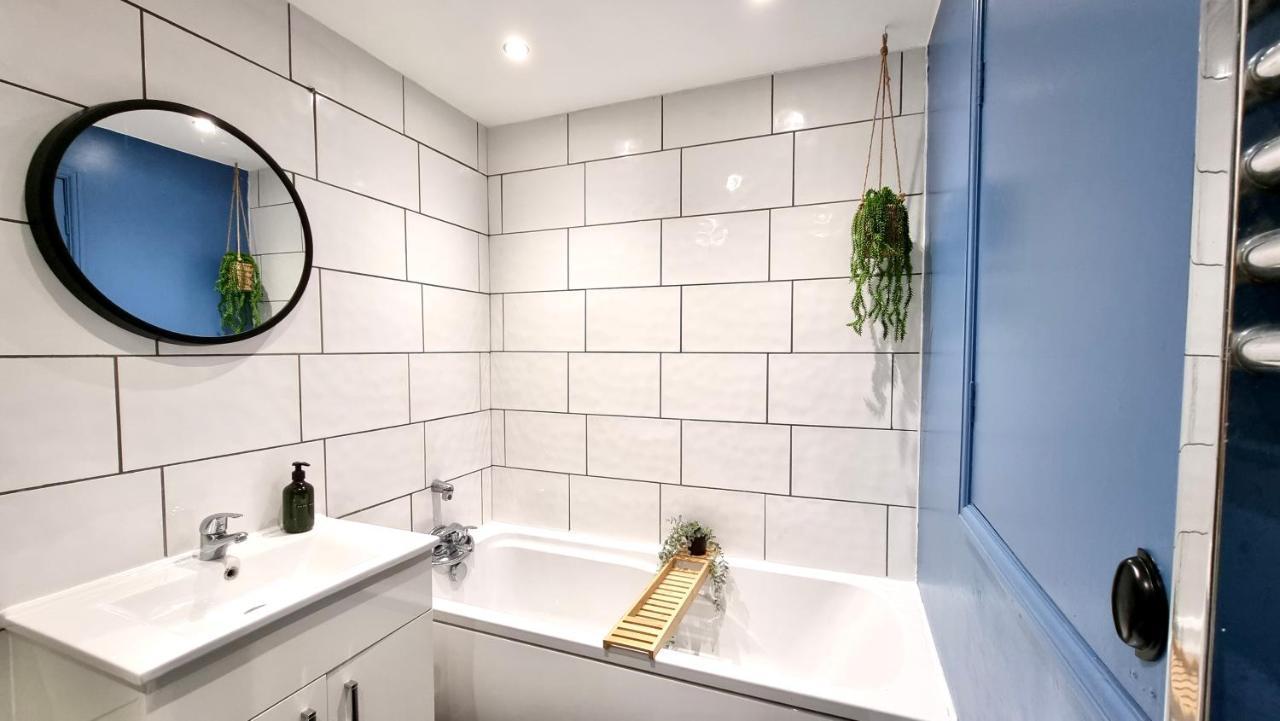 קארדיף Quay House By Switchback Stays With Free Parking מראה חיצוני תמונה